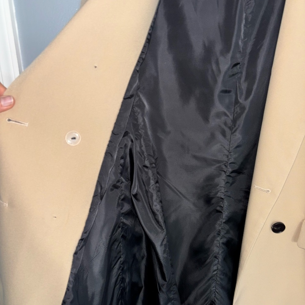 Classic Tan Double-Breasted Blazer - Picture 4 of 5